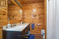 1077 PUKITIS TRAIL | Apsley Ontario | Slide Image Twenty-two