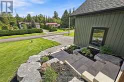 88 WALDWEG | Scugog Ontario | Slide Image Six