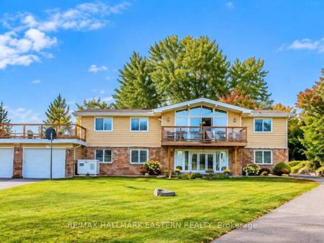 137 GRANDVIEW DRIVE Alnwick-Haldimand Ontario, K0K 2X0 - 4 Bedrooms Waterfront Home For sale