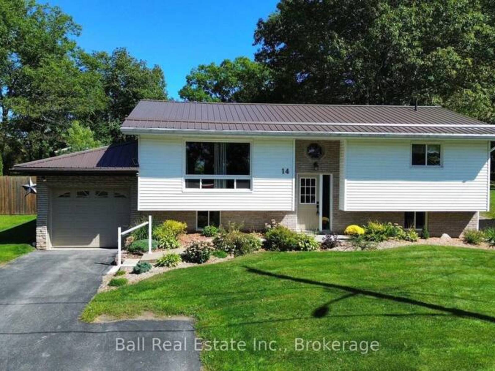 14 THOMAS STREET, Marmora, Ontario K0K 2M0