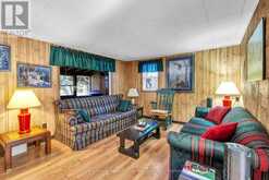 32 SUNSET LANE | Fenelon Falls Ontario | Slide Image Twelve