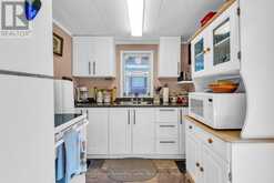 32 SUNSET LANE | Fenelon Falls Ontario | Slide Image Nine