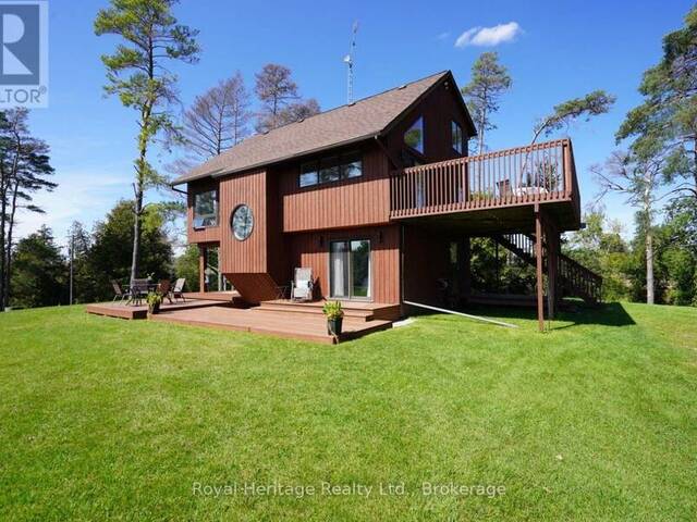 215 FIFTH LINE DUMMER SOUTH ROAD Douro-Dummer Ontario, K0L 3A0 - 4 Bedrooms Waterfront Home For sale