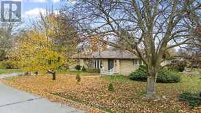 5 STANLEY PARK DRIVE | Belleville Ontario | Slide Image One