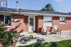 170 KERRY LINE | Selwyn Ontario | Slide Image Four