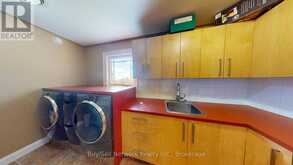 29 NURSE AVENUE | Selwyn Ontario | Slide Image Thirty