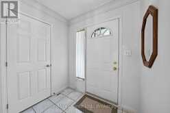 26 OAK RIDGE BOULEVARD | Belleville Ontario | Slide Image Five