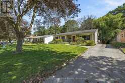36 PARKVIEW HEIGHTS | Quinte West Ontario | Slide Image Three