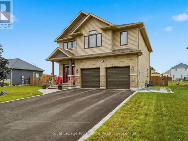 32 WALNUT CRESCENT Belleville Ontario, K8N 0E4 - 4 Bedrooms Home For Sale