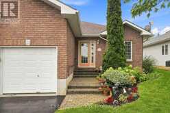 26 ALETHA DRIVE | Prince Edward Ontario | Slide Image Four