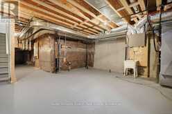 2013 VERNE BOWEN STREET | Oshawa Ontario | Slide Image Thirty-eight