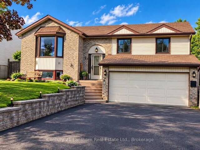 13 LORAINE AVENUE Quinte West Ontario, K8V 6L9 - 4 Bedrooms Home For Sale