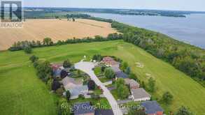 16 CRESCENT MOON LANE | Scugog Ontario | Slide Image Fourteen