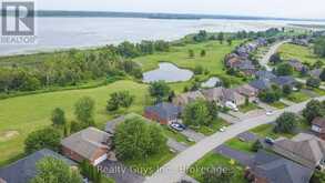 16 CRESCENT MOON LANE | Scugog Ontario | Slide Image Sixteen