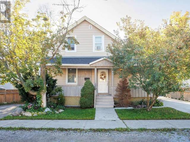 18 CLIFTON STREET Fenelon Falls Ontario, K0M 1N0 - 4 Bedrooms Home For Sale