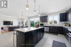 60 HENNESSEY CRESCENT | Lindsay Ontario | Slide Image Eighteen