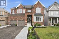 60 HENNESSEY CRESCENT | Lindsay Ontario | Slide Image Two