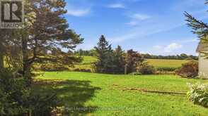 661 COUNTY ROAD 10 | Prince Edward Ontario | Slide Image Thirty-two