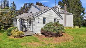 661 COUNTY ROAD 10 | Prince Edward Ontario | Slide Image Thirty-seven