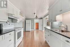 661 COUNTY ROAD 10 | Prince Edward Ontario | Slide Image Eight