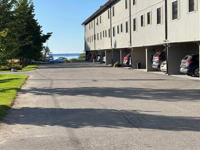 6 - 120 PORT DARLINGTON ROAD Clarington Ontario, L1C 3K3 - 2 Bedrooms Waterfront Condo For Sale