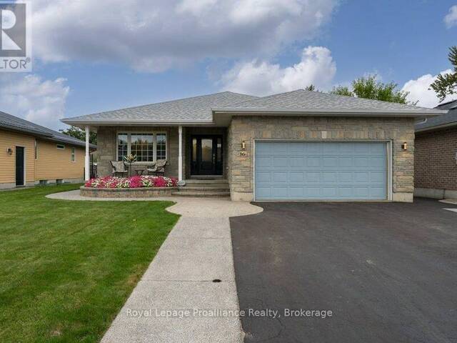 16 FOREST VALLEY DRIVE Quinte West Ontario, K0K 2C0 - 5 Bedrooms Home For Sale