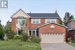 22 ENNISCLARE PLACE | Whitby Ontario | Slide Image One