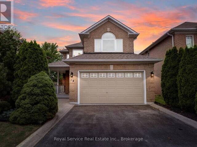 34 BRIDLEWOOD BOULEVARD Whitby Ontario, L1R 3C8 - 3 Bedrooms Home For Sale