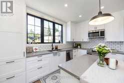47 BLUMENWEG | Scugog Ontario | Slide Image Thirty-one