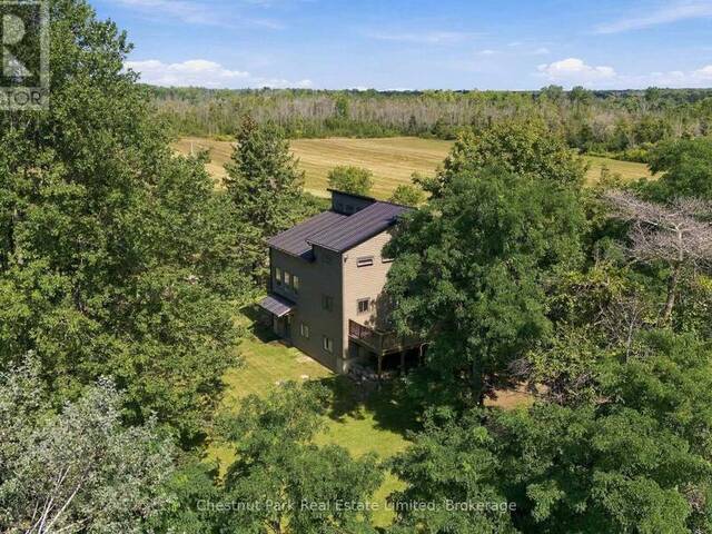 36 GUN CLUB ROAD Prince Edward Ontario, K0K 2T0 - 5 Bedrooms Home For Sale