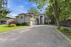 1879 APPLEVIEW ROAD | Pickering Ontario | Slide Image Nine