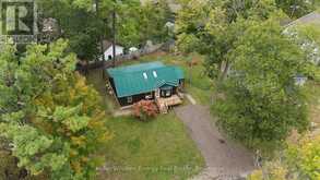 29 EDGEWOOD DRIVE | Fenelon Falls Ontario | Slide Image Two