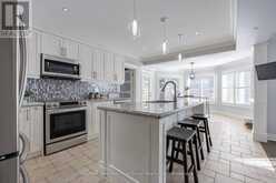 28 RICE DRIVE | Whitby Ontario | Slide Image Thirteen