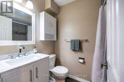 260 LAKEVIEW PARK AVENUE | Oshawa Ontario | Slide Image Thirteen