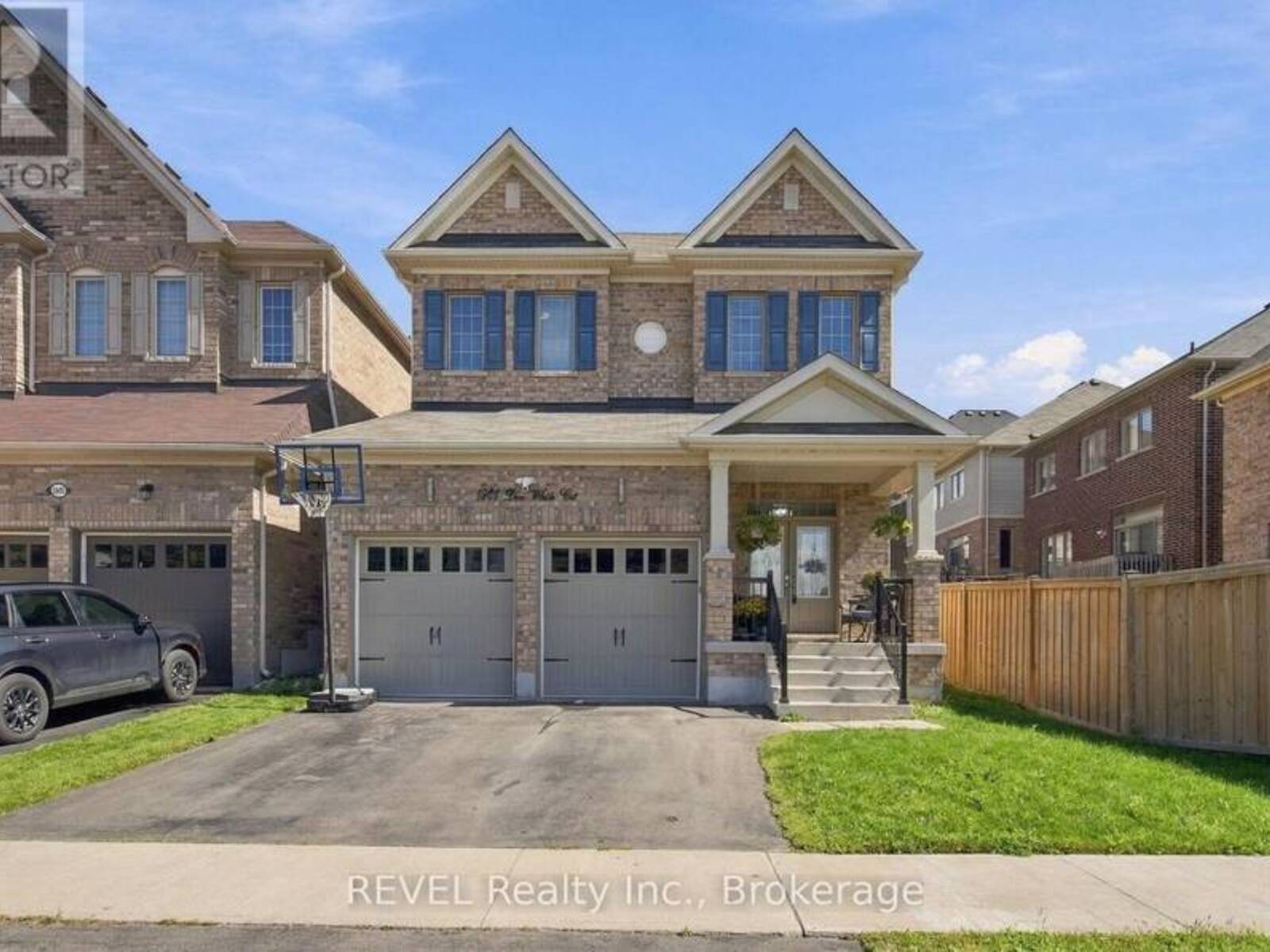 1901 DON WHITE COURT, Oshawa, Ontario L1H 8L7