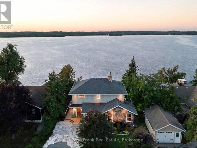 47 KENHILL BEACH ROAD Kawartha Lakes Ontario, K0M 1L0 - 5 Bedrooms Waterfront Home For sale