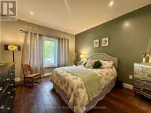 316 1/2 RIVERSIDE DRIVE | Bobcaygeon Ontario | Slide Image Sixteen