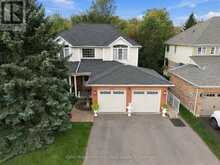 990 GLENBOURNE DRIVE | Oshawa Ontario | Slide Image Three