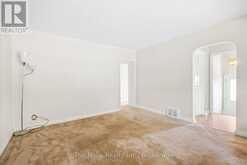 289 HIGHLAND AVENUE | Oshawa Ontario | Slide Image Thirteen