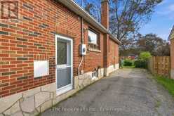289 HIGHLAND AVENUE | Oshawa Ontario | Slide Image Five