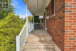 289 HIGHLAND AVENUE | Oshawa Ontario | Slide Image Six