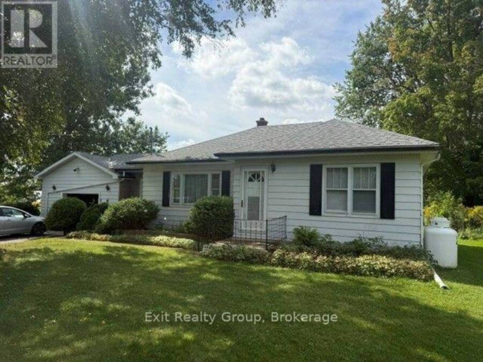 593 COUNTY RD 28, Belleville, Ontario K8N 4Z7