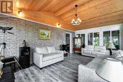 11 RIDGE ROAD | Bancroft Ontario | Slide Image Twenty-three