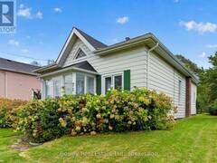 71 SHERBOURNE STREET Port Hope Ontario, L1A 1H3