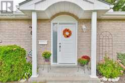 20 - 351 CANNIFTON ROAD N | Belleville Ontario | Slide Image Seven