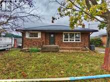 92 ST PATRICK STREET | Lindsay Ontario | Slide Image Three