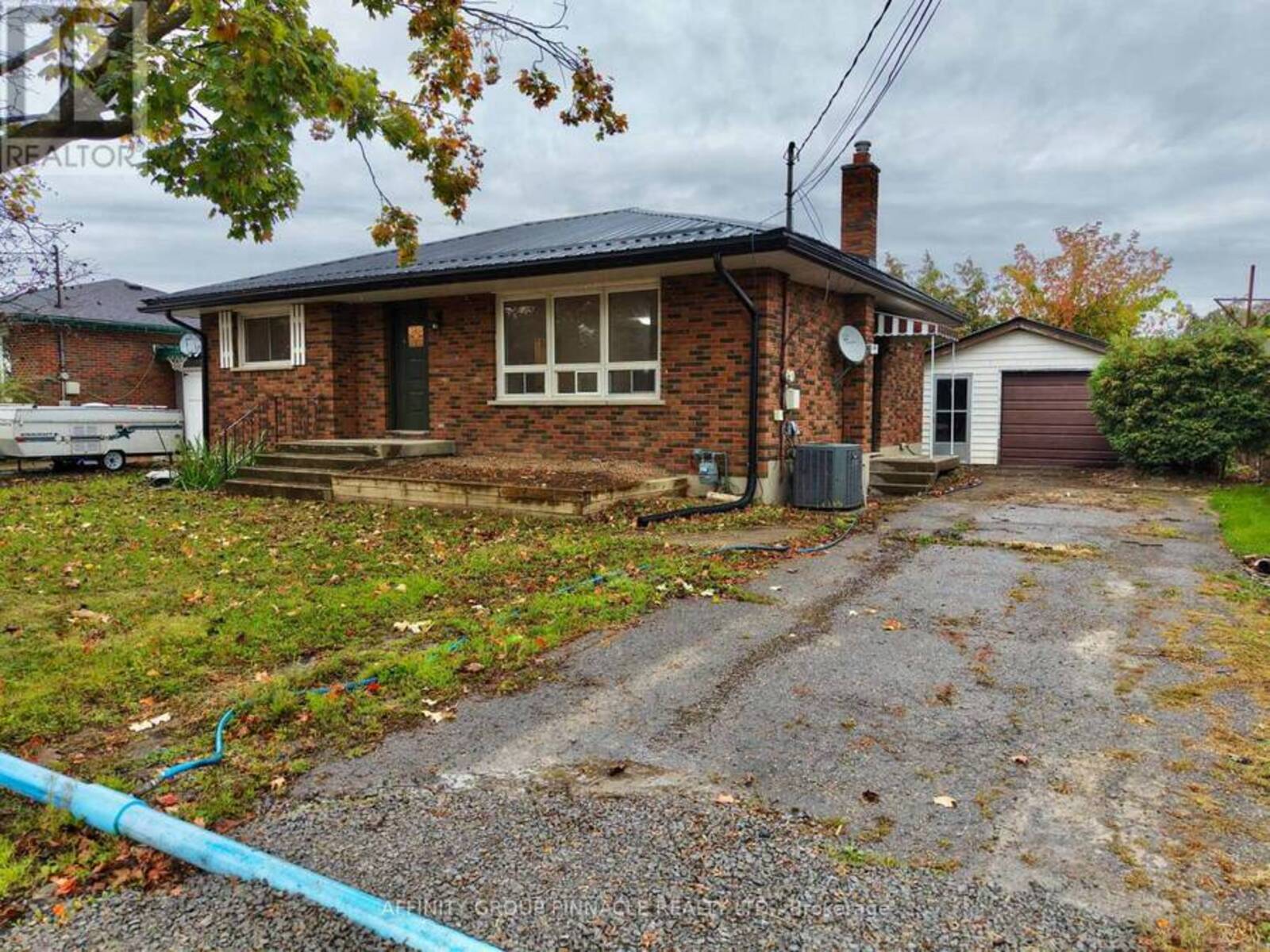 92 ST PATRICK STREET, Lindsay, Ontario K9V 1R6