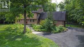 1931 SHERBROOKE STREET W | Cavan-Monaghan Ontario | Slide Image Two