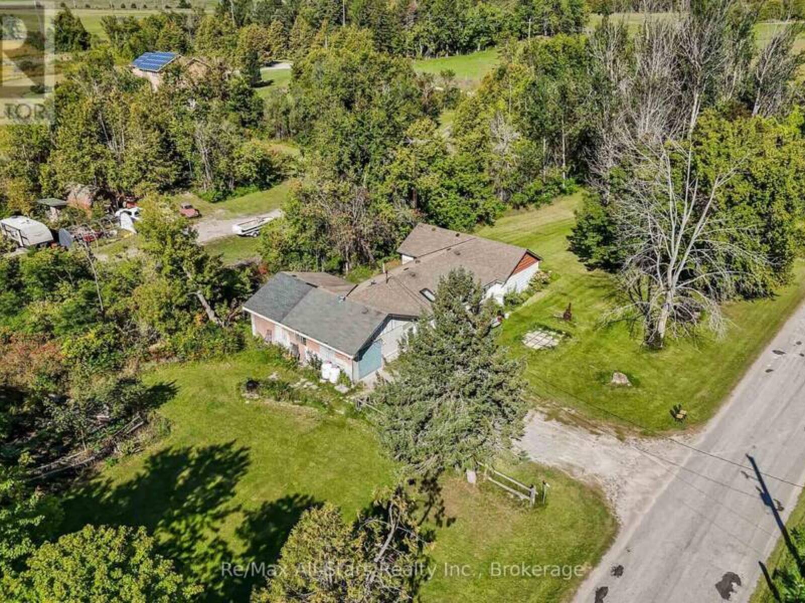 202 WEST STREET S, Fenelon Falls, Ontario K0M 1N0
