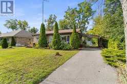 7 LANCE STREET | Bobcaygeon Ontario | Slide Image Five